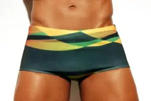 Verde e Amarelo nas Sungas de Praia da Aberbeach moda praia