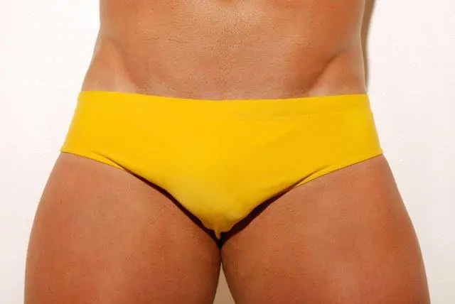 Homens de sunga na praia: Diferença entre o Bonito e o Brega 5 Homens de sunga na praia